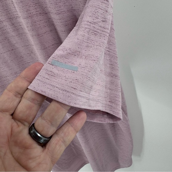 Nike Dri Fit Lightweight Running / Athletic Shirt - Picture 5 of 7